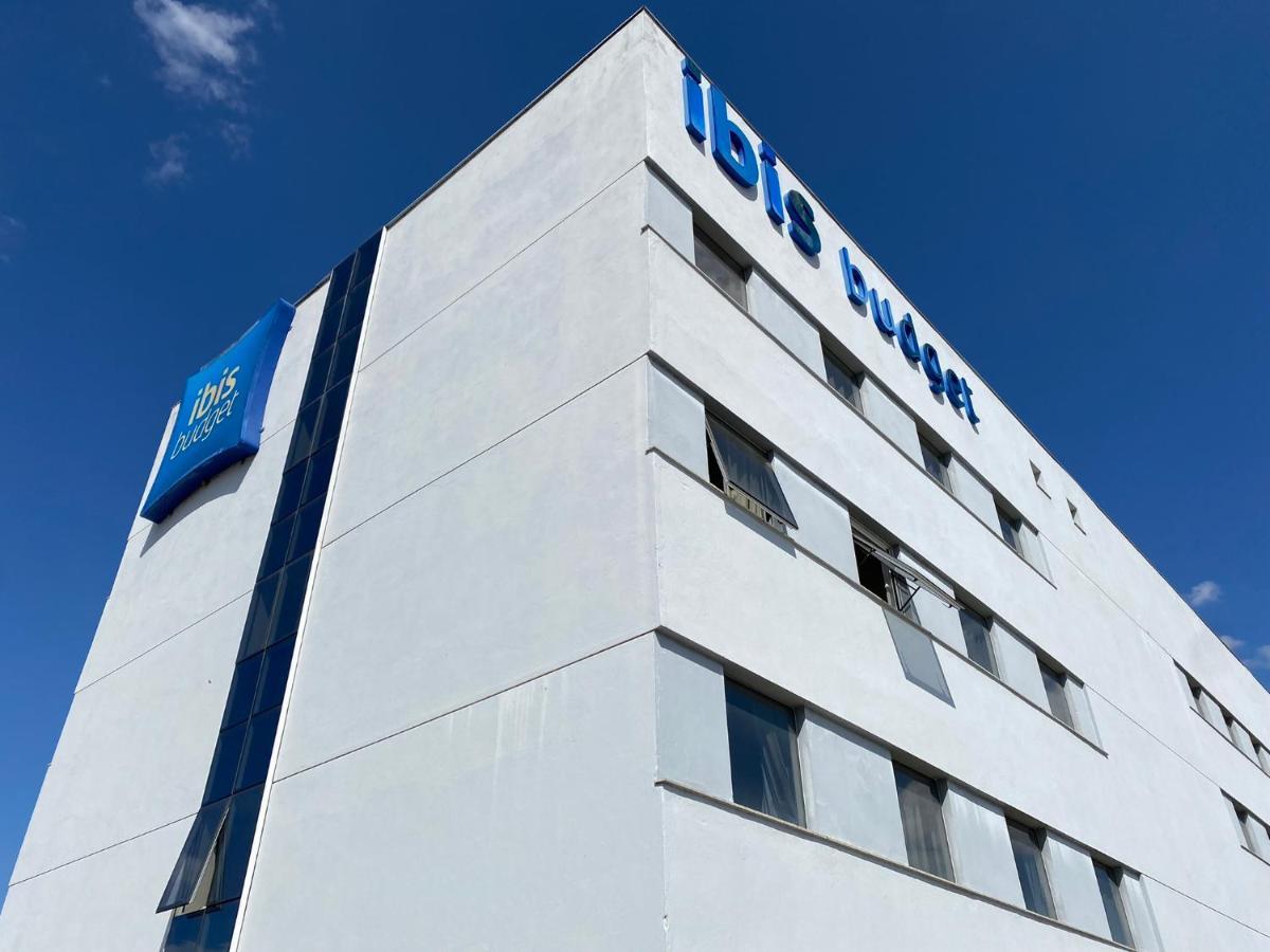Ibis Budget Itaperuna Zewnętrze zdjęcie