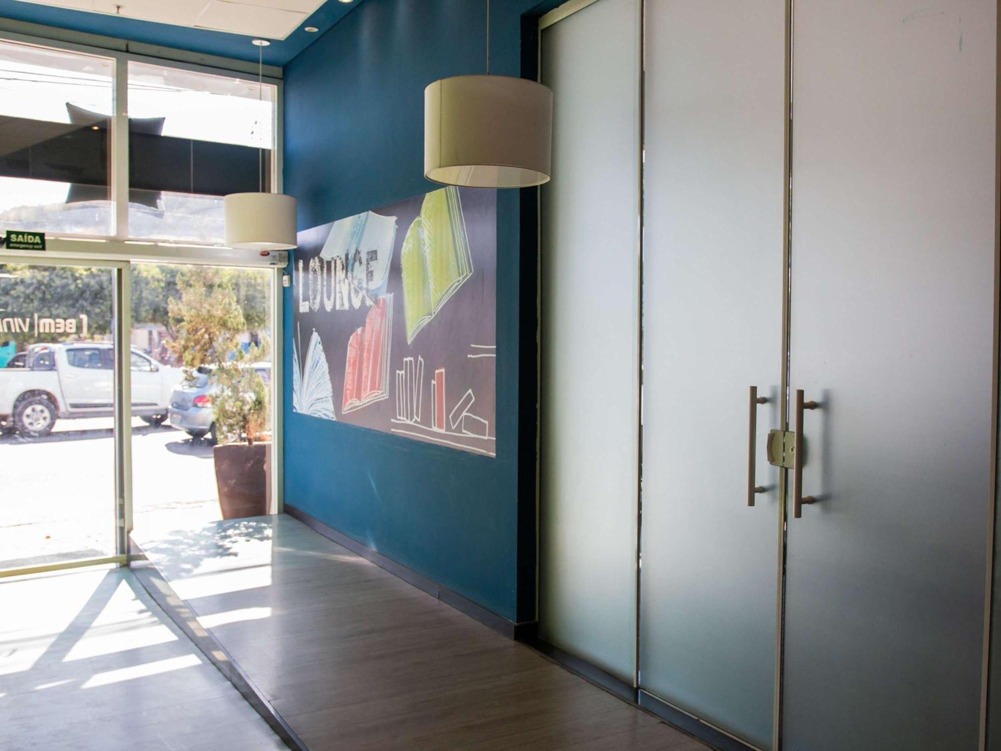 Ibis Budget Itaperuna Zewnętrze zdjęcie